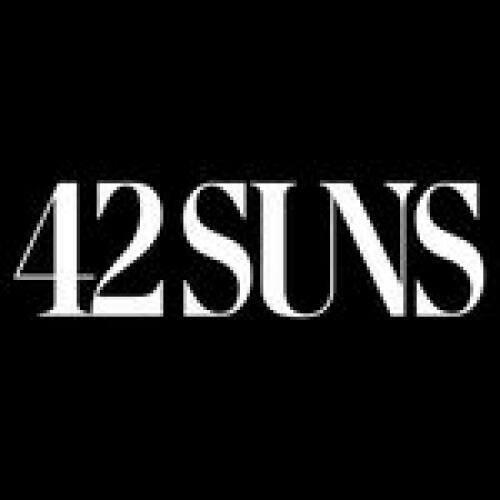 42 SUNS Logo