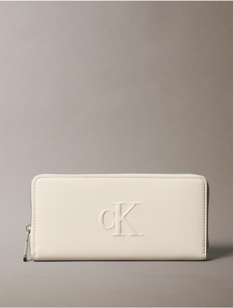 Calvin Klein Women's Sculpted Impression Zip Wallet - Pink Cover