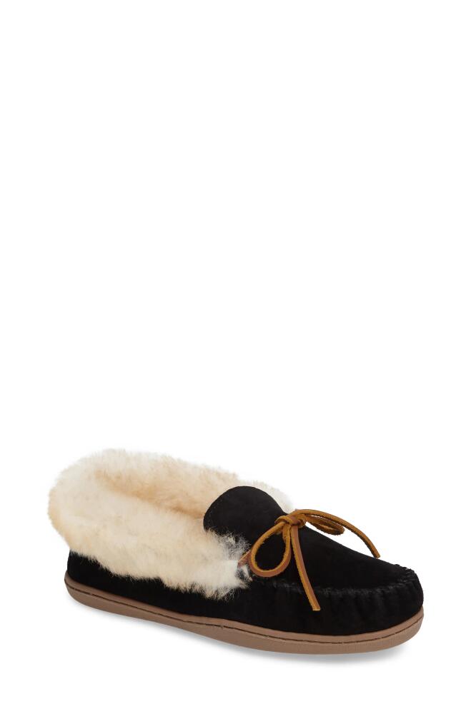 Minnetonka Alpine Genuine Shearling Slipper in Black Cover