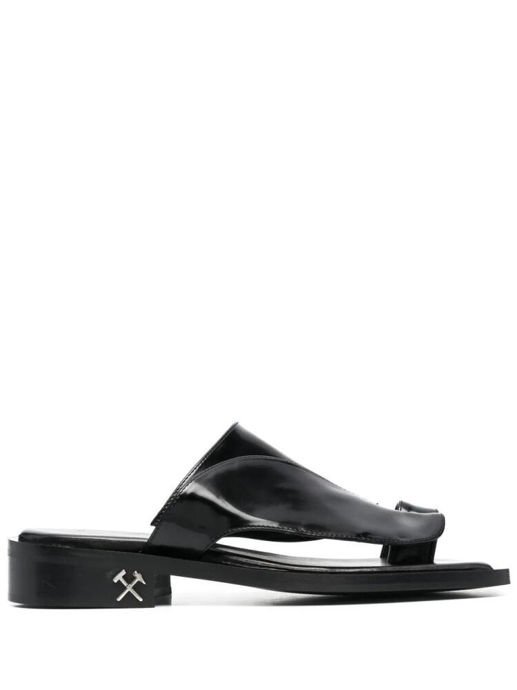 GmbH Kaan high-shine sandals - Black Cover