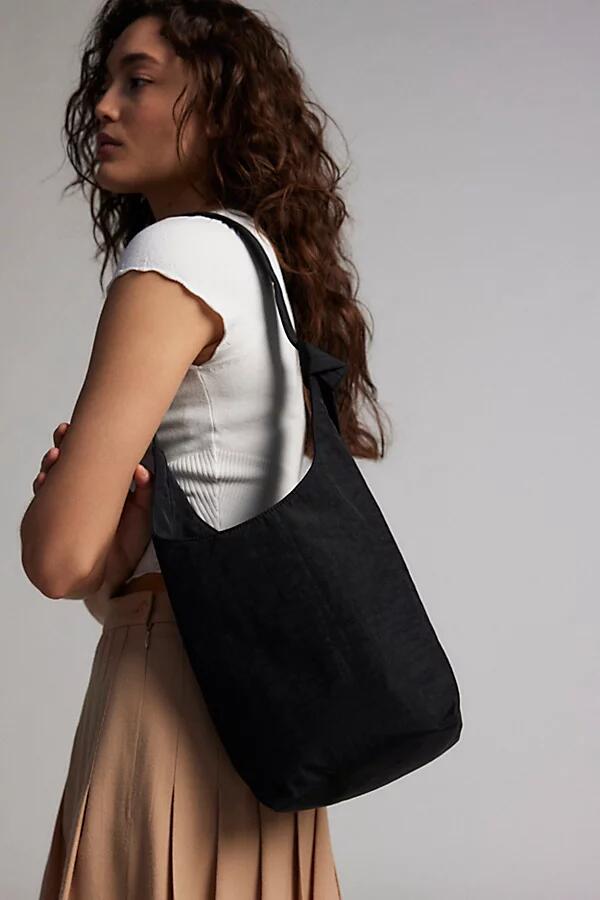 BAGGU Small Nylon Sling Bag in Black Cover