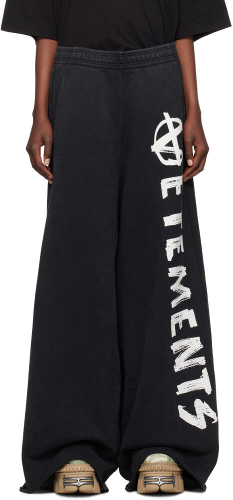 VETEMENTS Black Anarchy Sweatpants Cover