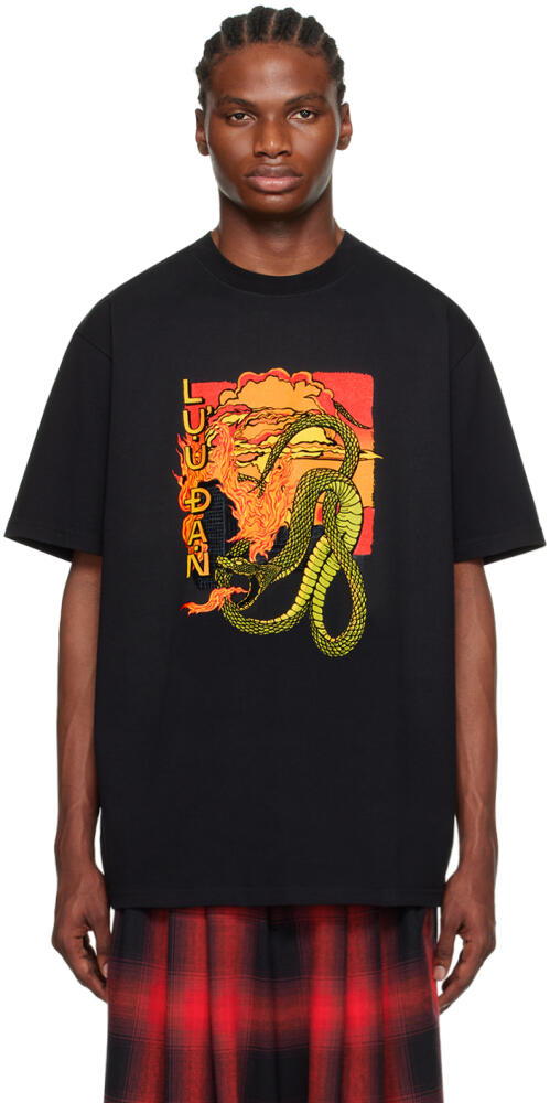 LU'U DAN Black Snake T-Shirt Cover