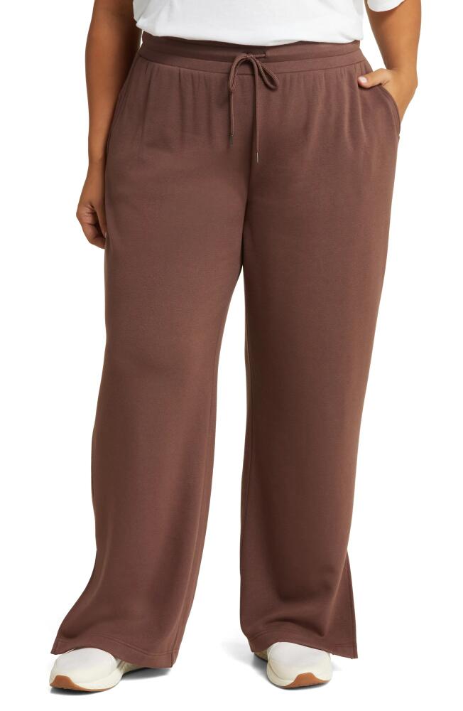 zella Amazing Lite Cali Wide Leg Pants in Brown Fawn Cover