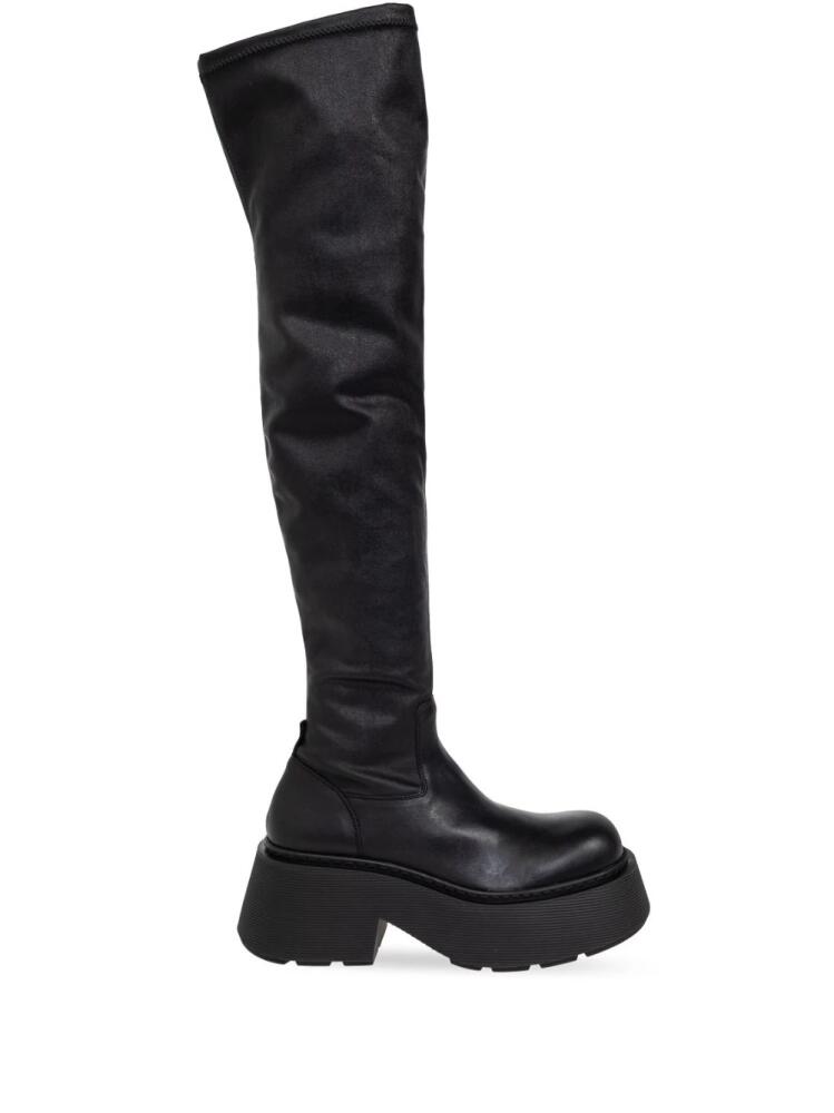 Vic Matie 70mm Etna boots - Black Cover