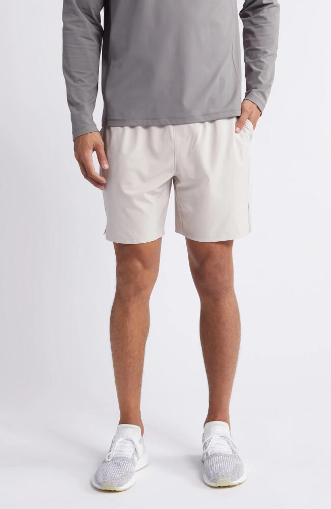 Zella Performance Run Shorts in Grey Pebble Cover