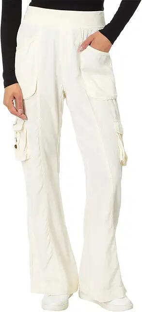 XCVI Washburn Cargo Pants (Toasted Almond) Women's Dress Pants Cover