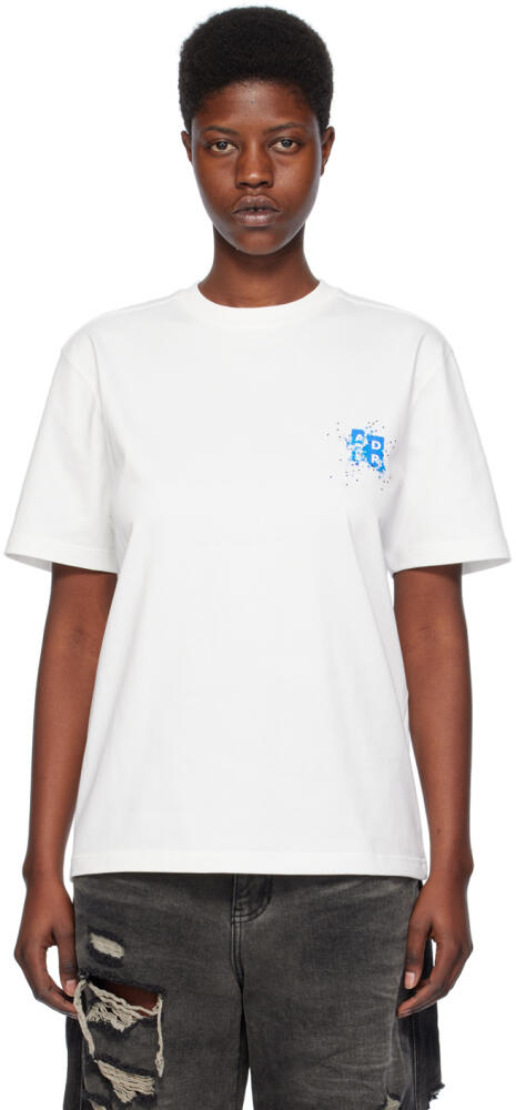 ADER error White Gemma T-Shirt Cover