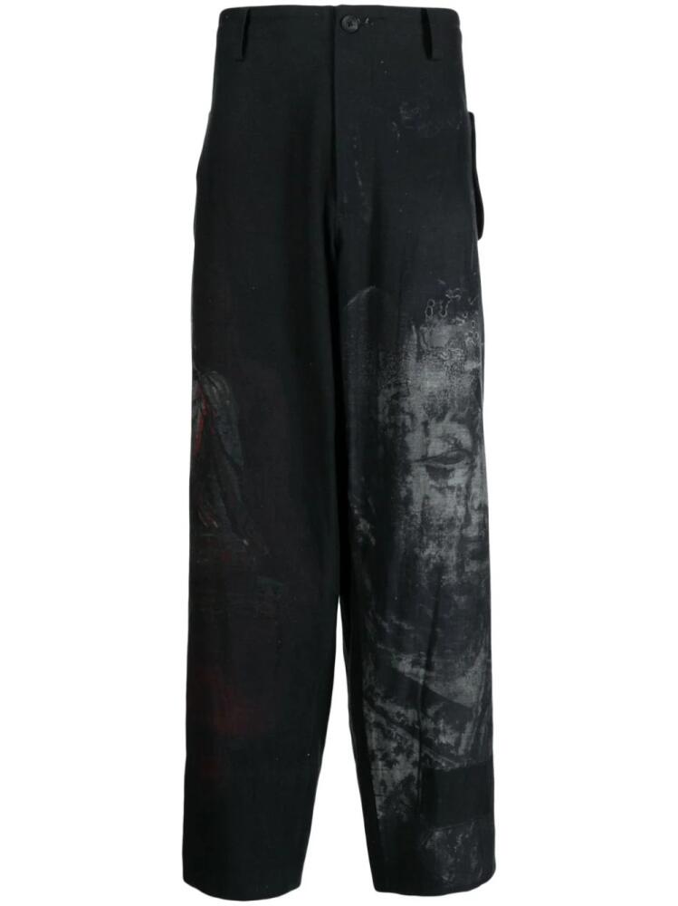 Yohji Yamamoto graphic-print wide-leg trousers - Black Cover