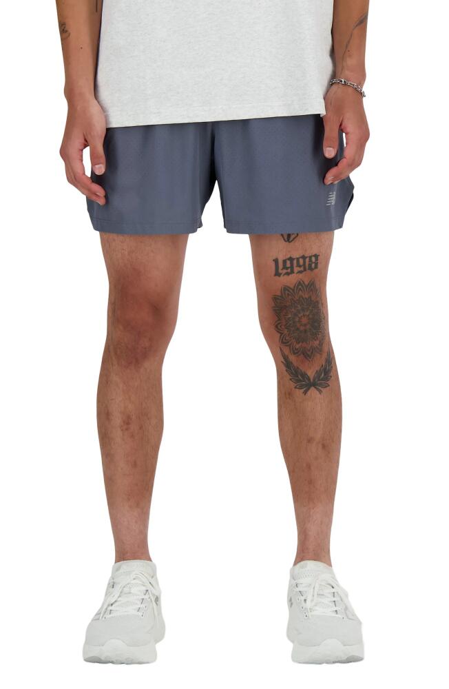 New Balance Seamless Running Shorts in Graphite Cover