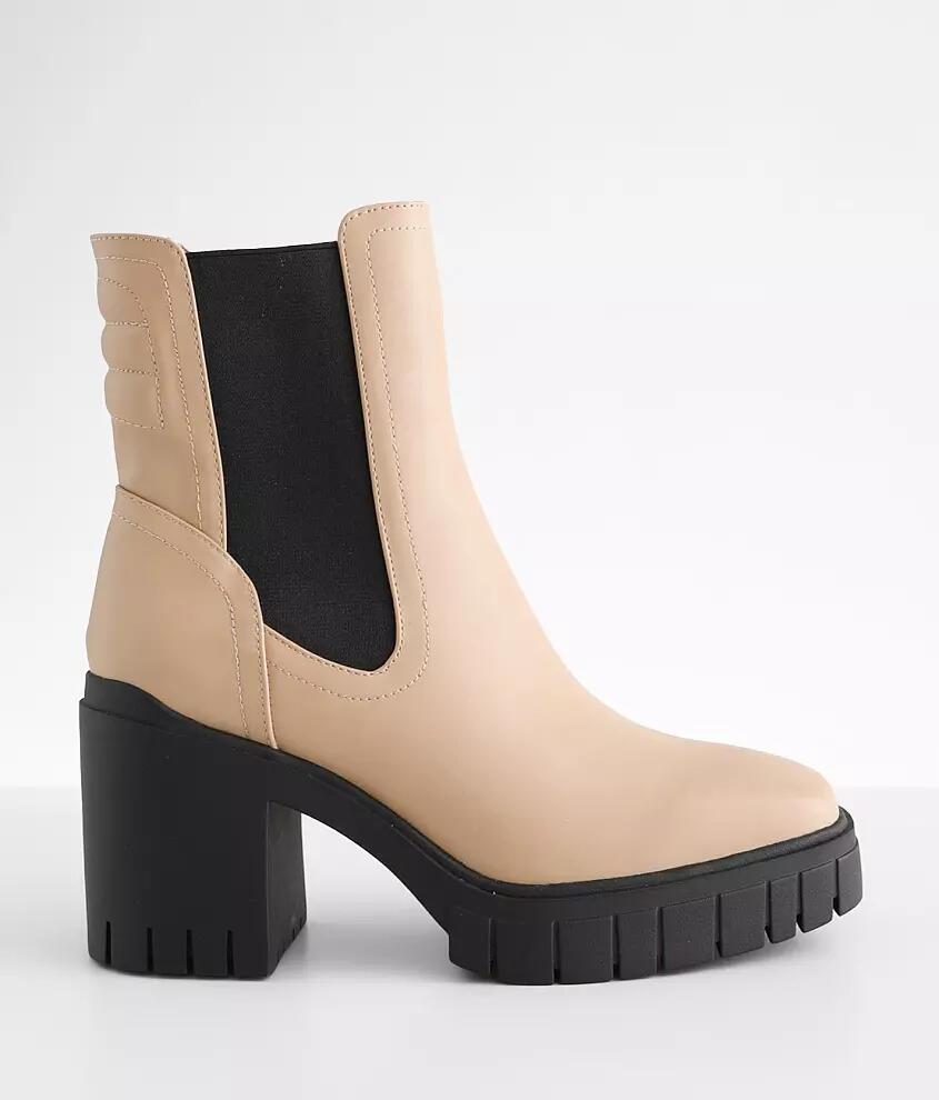 Mia Deva Chelsea Ankle Boot Cover