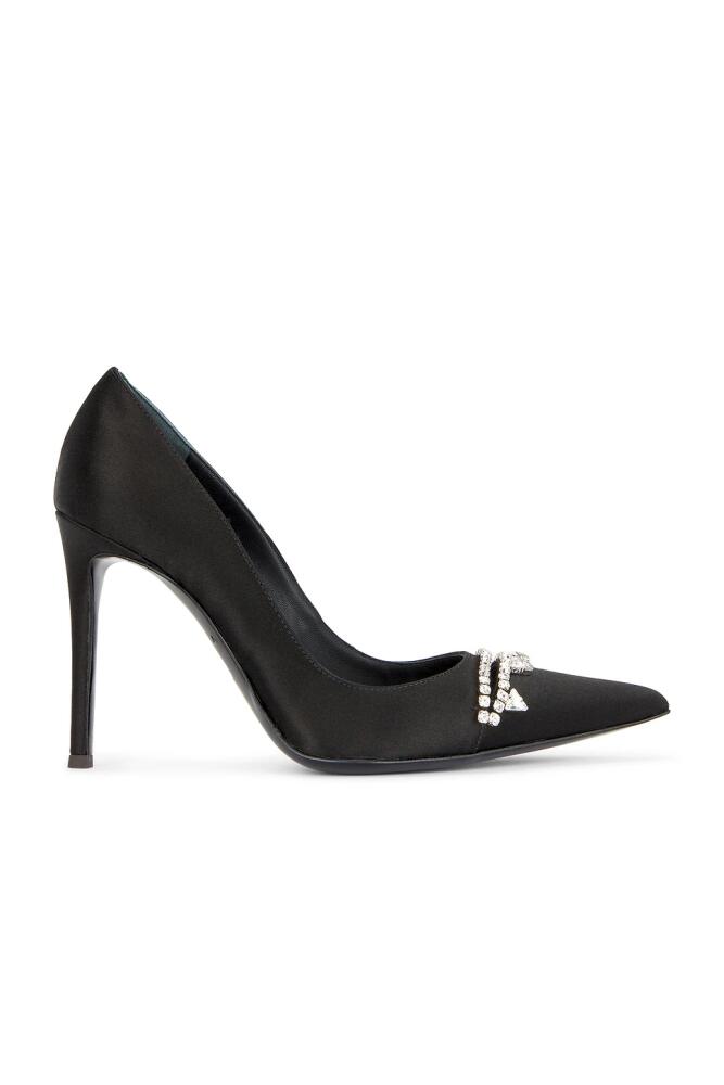 AREA Pointed Toe Pump in Black Cover