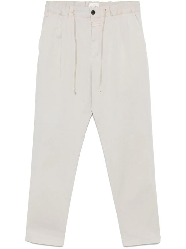 Closed Vigo tapered trousers - Neutrals Cover