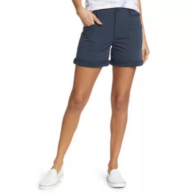 Eddie Bauer Women's Guides' Day Off Utility Shorts Cover