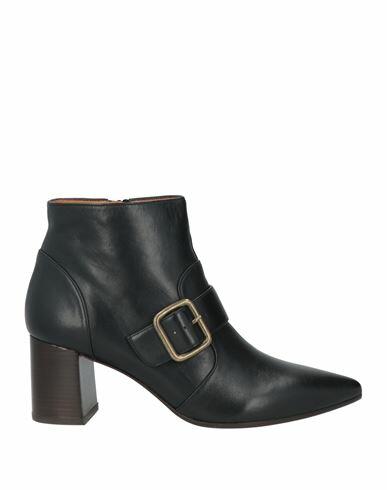 Chie Mihara Woman Ankle boots Black Leather Cover