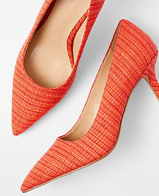 Ann Taylor Straw Mae Pumps Cover