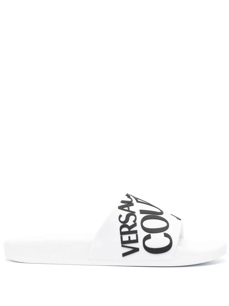 Versace Jeans Couture logo-print flat slides - White Cover