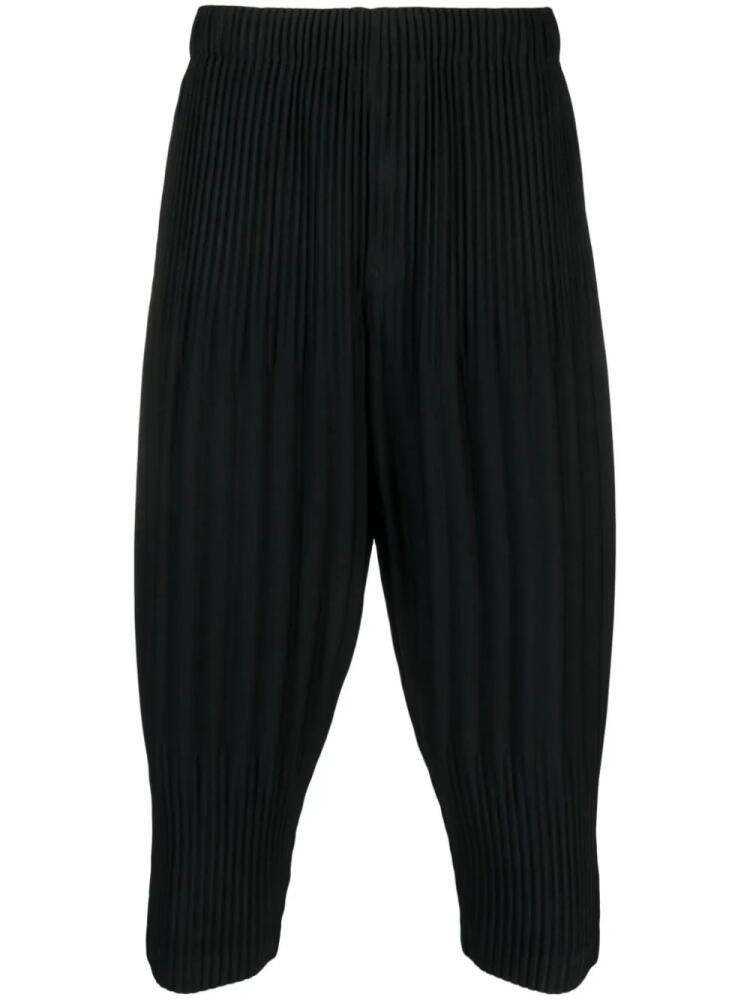 Homme Plissé Issey Miyake pleated tapered cropped trousers - Black Cover