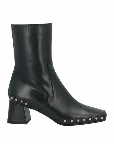 High Woman Ankle boots Black Leather Cover