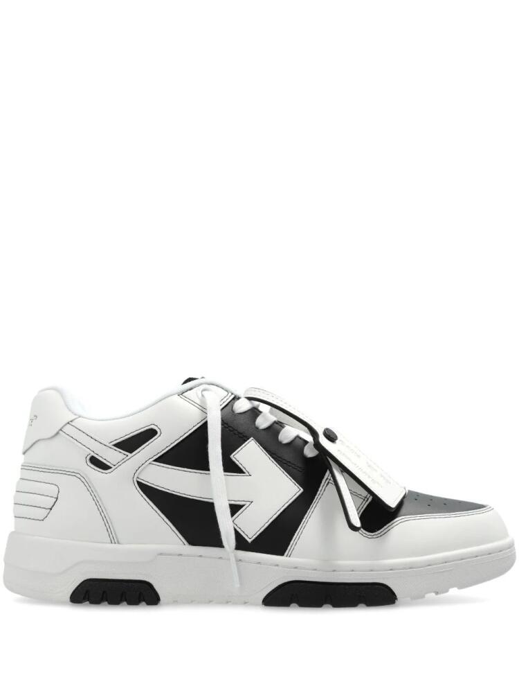 Off-White Out Of Office trainers Cover