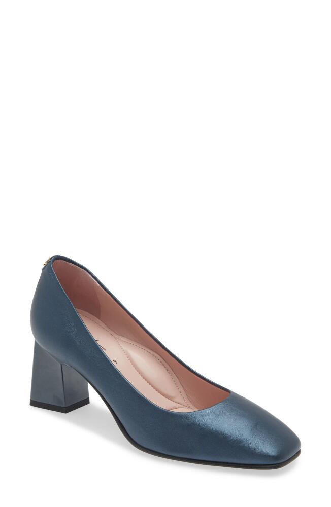 Naot Cass Patent Pump in Navy Nappa Leather Cover