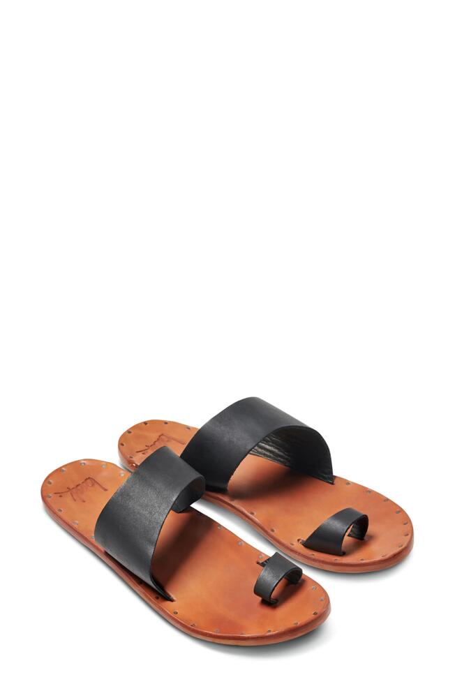 Beek Finch Sandal in Black/Tan Cover