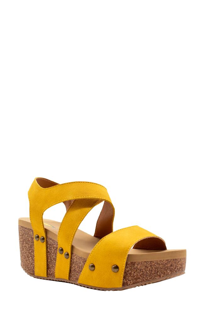 Volatile Sunkissed Water Resistant Wedge Platform Sandal in Mustard Cover