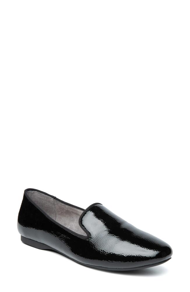 Me Too Brea Loafer in Black Cover