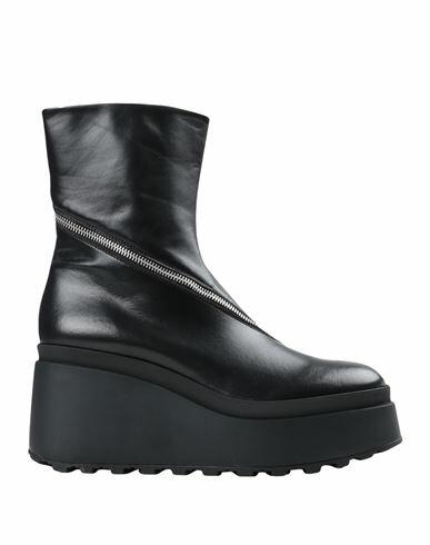 Vic Matiē Woman Ankle boots Black Soft Leather Cover