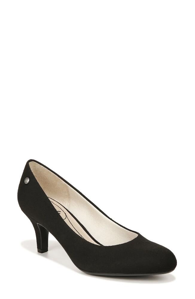 LifeStride Parigi Pump in Black Cover