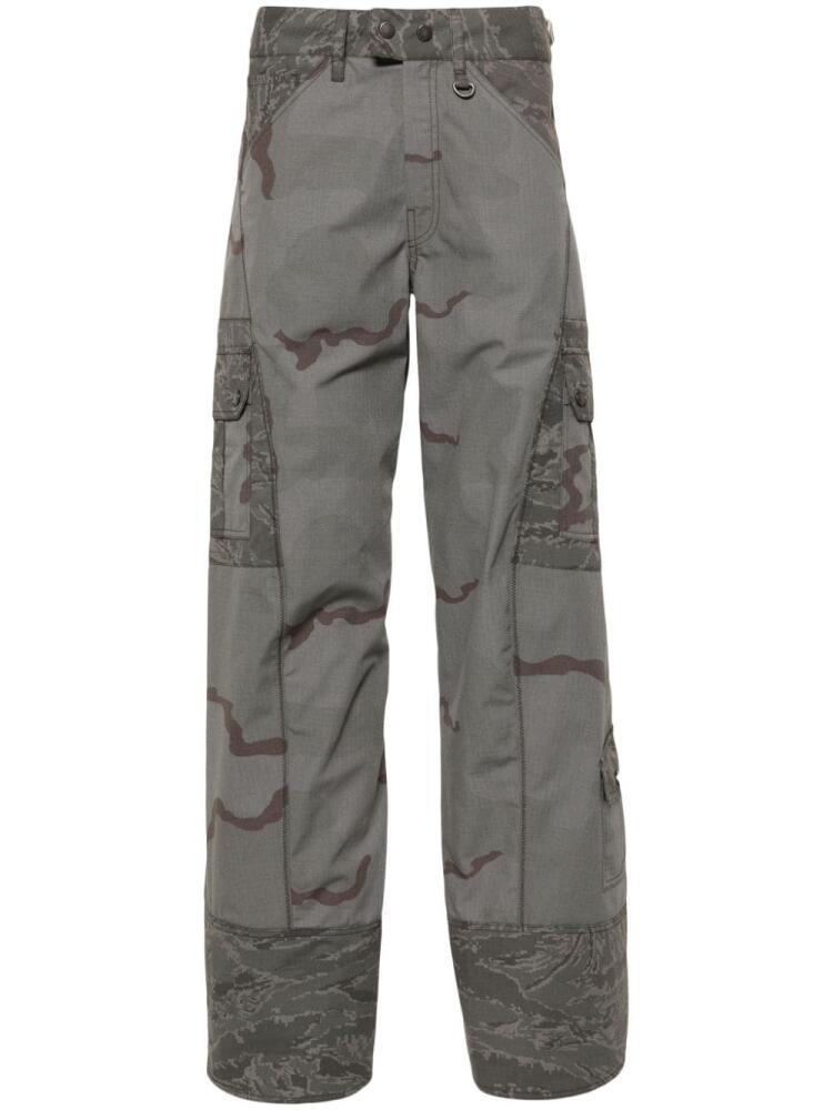 Marine Serre Regenerated Camo cargo trousers - Grey Cover