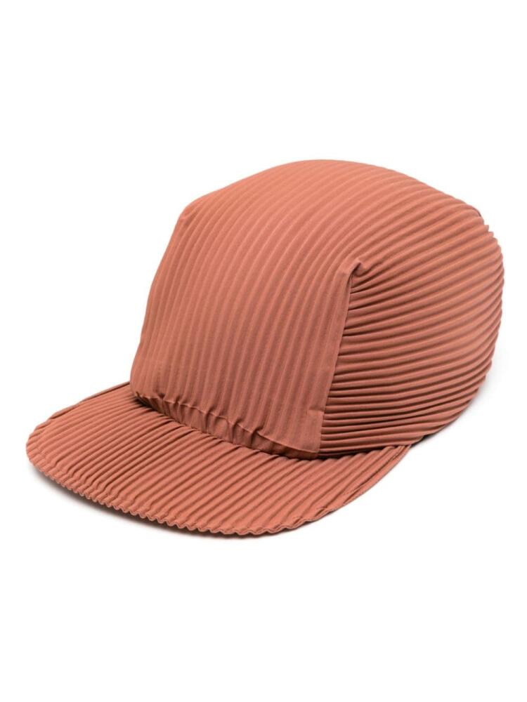 Homme Plissé Issey Miyake Pleats pleated cap - Brown Cover