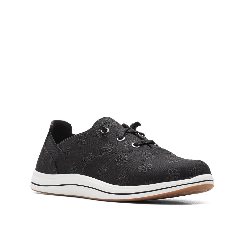 Clarks Cloudsteppers Breeze Ave Sneaker | Women's | Black Floral Cover