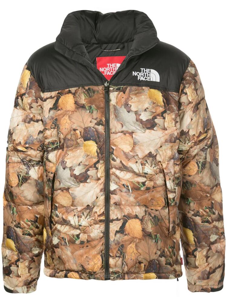 Supreme x The North Face Nuptse jacket - Black Cover