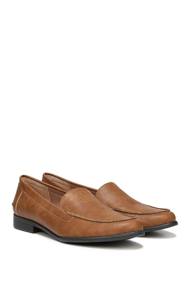 LifeStride SHOES Margot Loafer in Tan Cover