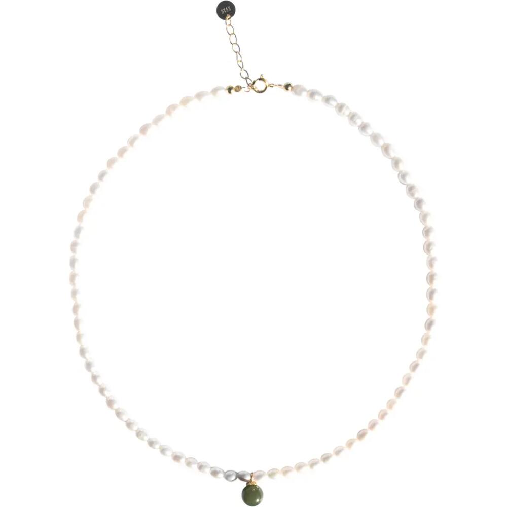 seree Belle Pearl and green jade choker in Light Green Cover