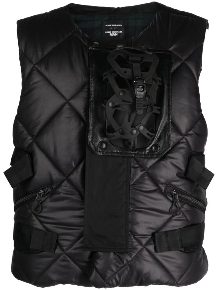 Junya Watanabe MAN x Innerraum quilted backpack utility gilet - Black Cover