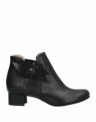 Stele Woman Ankle boots Black Calfskin Cover