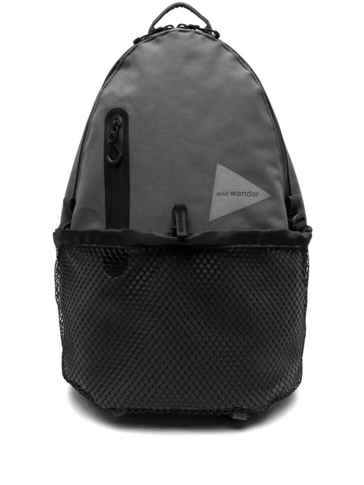 and Wander PE/CO 20L backpack - Grey Cover