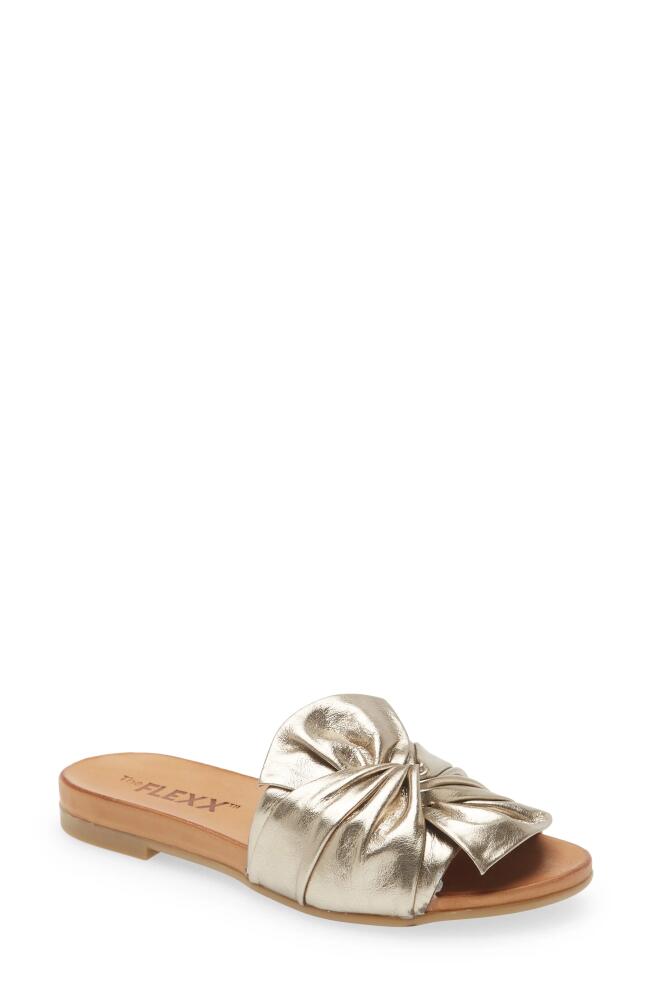 The FLEXX Knotty Slide Sandal in Canna Metallic Cover