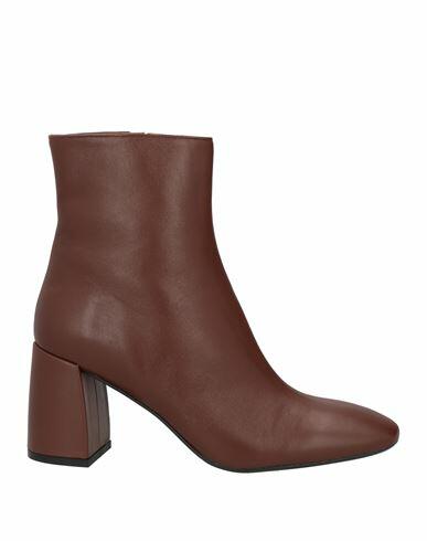 J. a.p. Jose Antonio Pereira Woman Ankle boots Brown Leather Cover