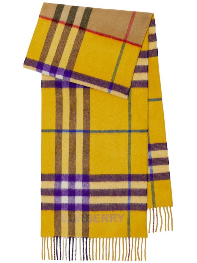 Burberry Contrast Check cashmere scarf - Neutrals Cover