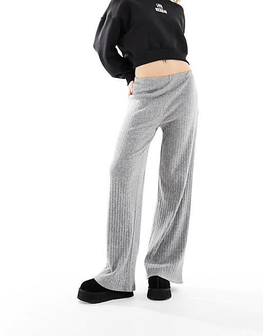 Pull & Bear soft touch straight leg pants in charcoal gray Cover