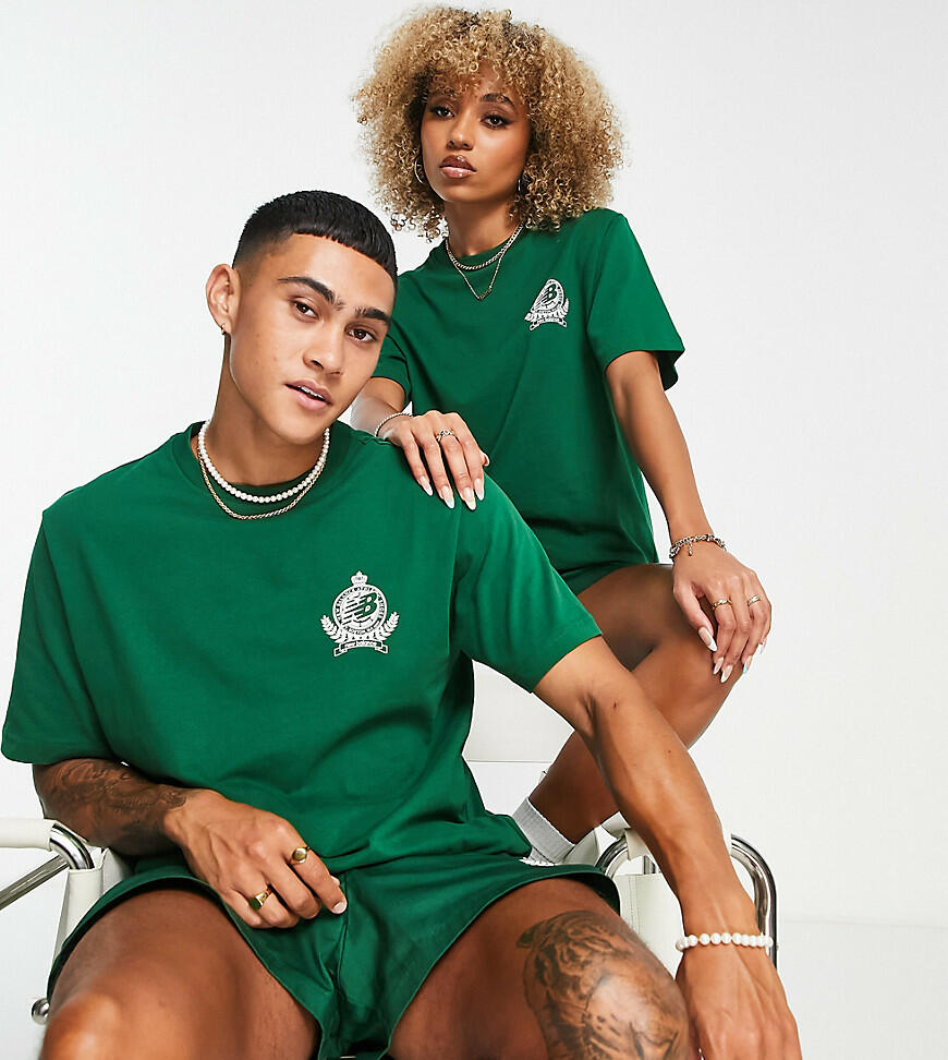 New Balance Members Club unisex t-shirt in dark green Cover