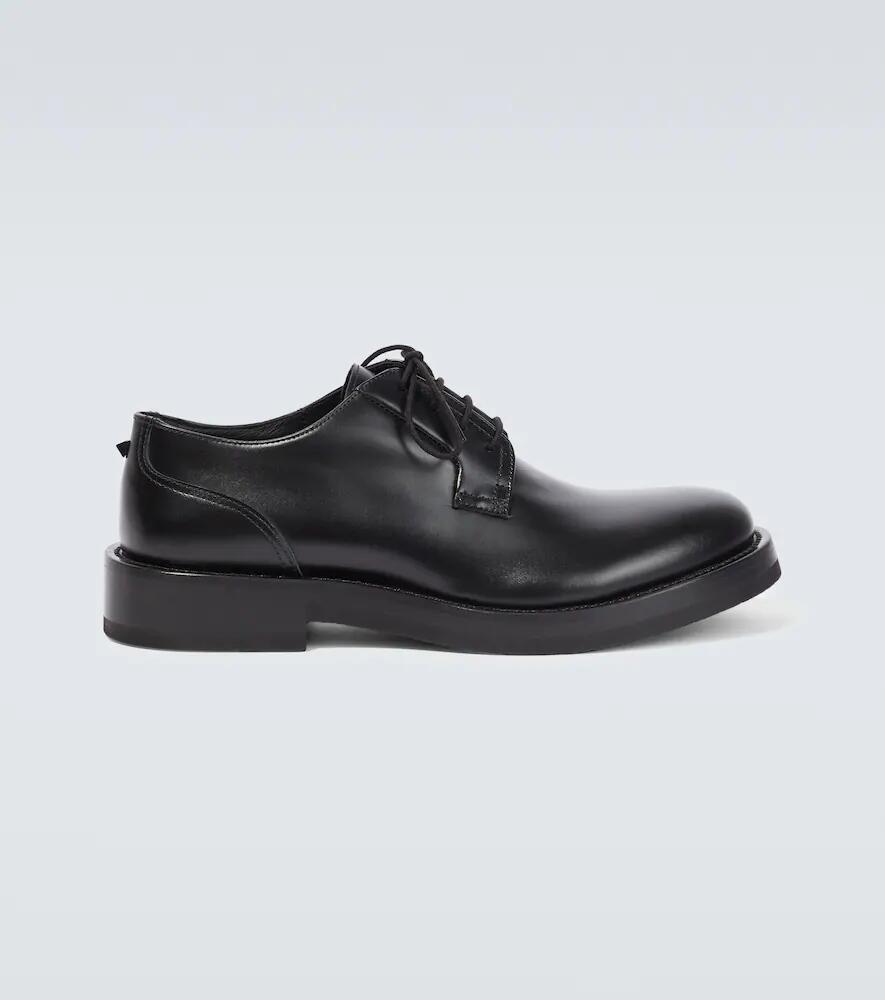 Valentino Garavani Leather Oxford shoes Cover