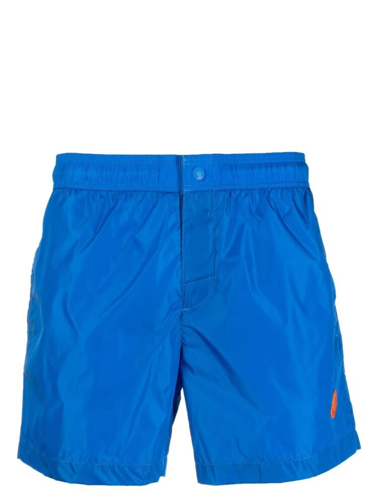 Moncler logo-patch swimming shorts - Blue Cover