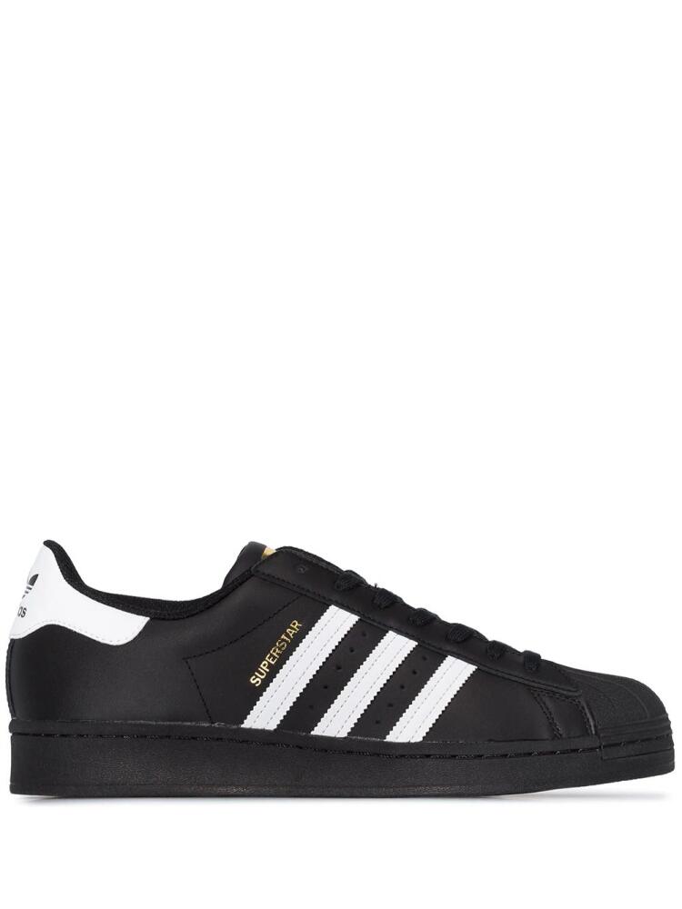 adidas Superstar "Black/White" low-top sneakers Cover