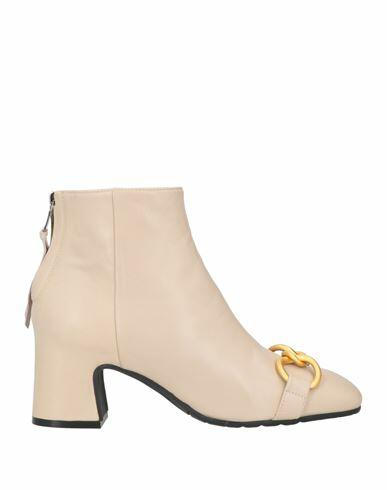 Mara Bini Woman Ankle boots Beige Soft Leather Cover