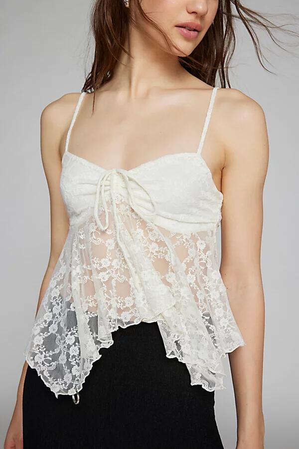 Kimchi Blue Kerry Lace Babydoll Cami in White Cover