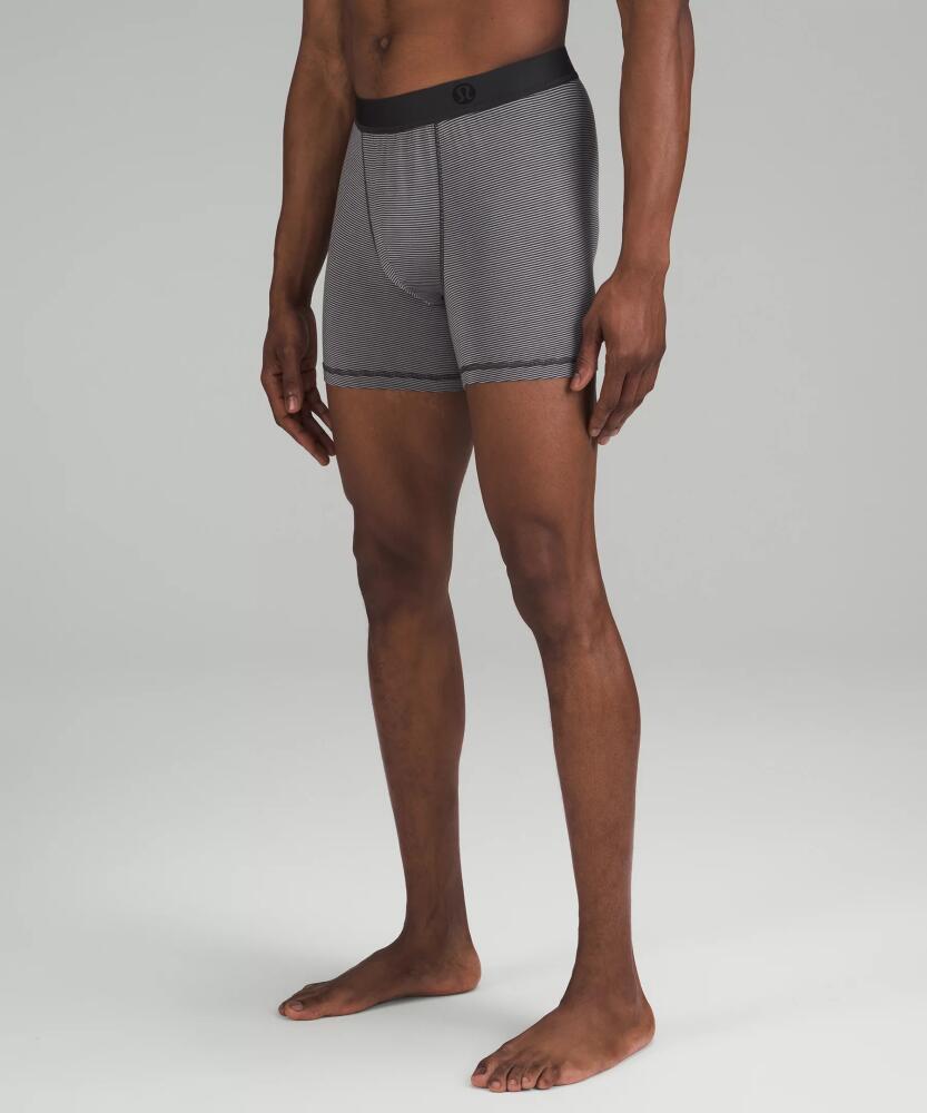 lululemon Always In Motion Boxers 5" Cover